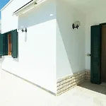 Semesterbostad Casa Sea Front *
