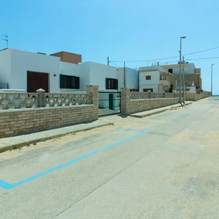 Casa Sea Front * Torre Pali