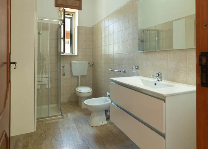 Casa Sea Front Torre Pali